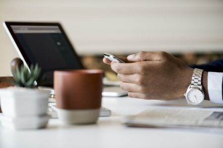 無断欠勤,無断退職,言い訳,連絡しない 無断欠勤,無断退職,言い訳,連絡しない